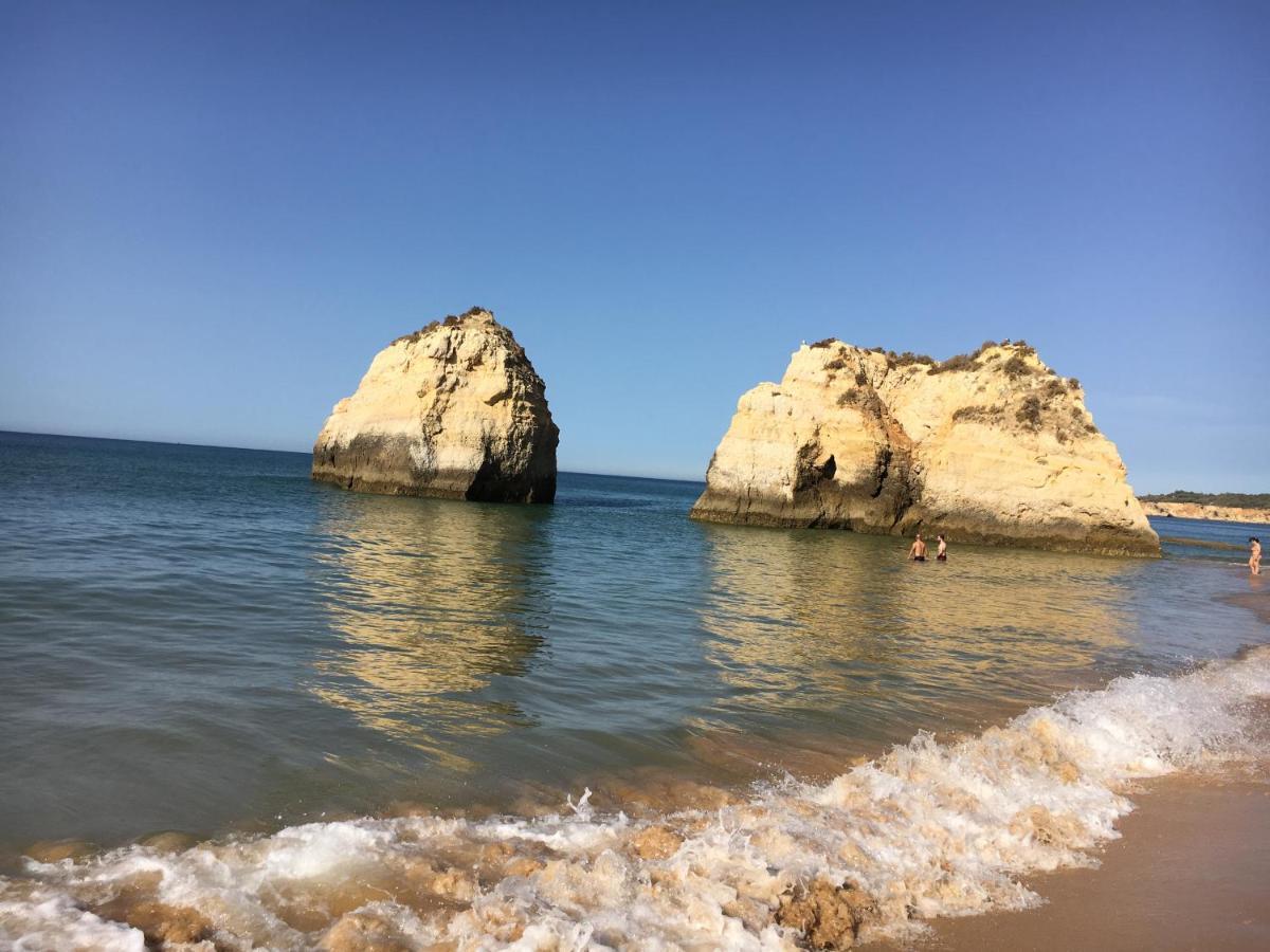 Apartamento T1 Com Piscina E Vista Mar - Praia Da Rocha Portimao Exterior photo